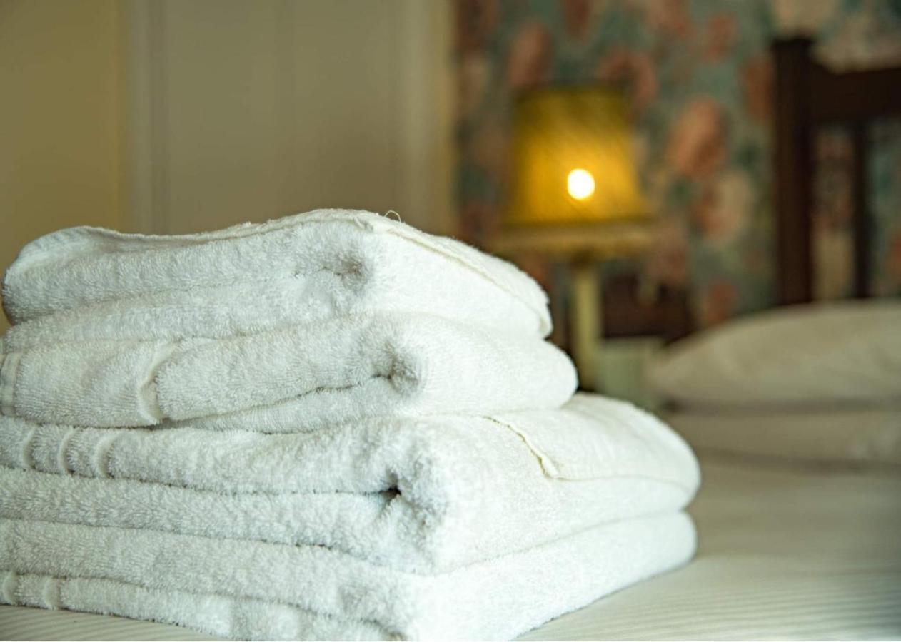 The Royal Bed & Breakfast Бармут Екстериор снимка