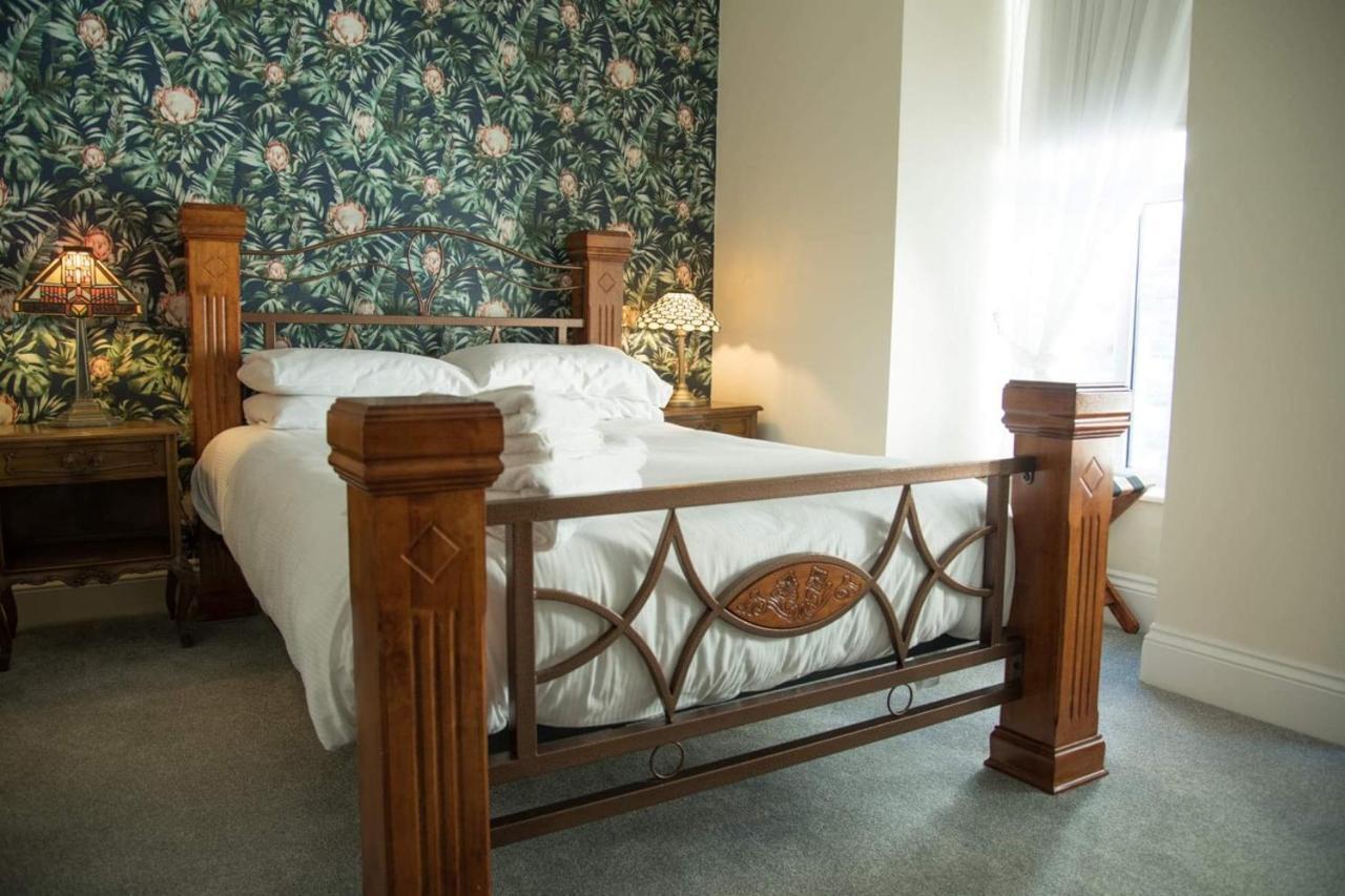 The Royal Bed & Breakfast Бармут Екстериор снимка